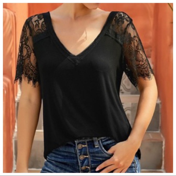 SWEET SIDE LACE TOP - Picture 6 of 7